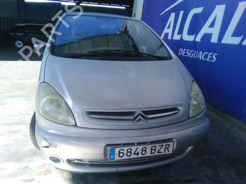 Right headlight CITROËN XSARA PICASSO (N68) 2.0 HDi | BP15399140C29 