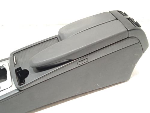 Armrest / Center console MERCEDES-BENZ C-CLASS (W204) C 200 CDI (204.001) | BP18411293I20 