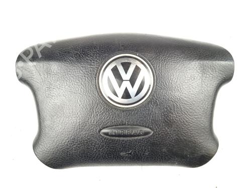 Used Driver airbag VW GOLF IV (1J1) 1.9 TDI (110 hp) 19695037