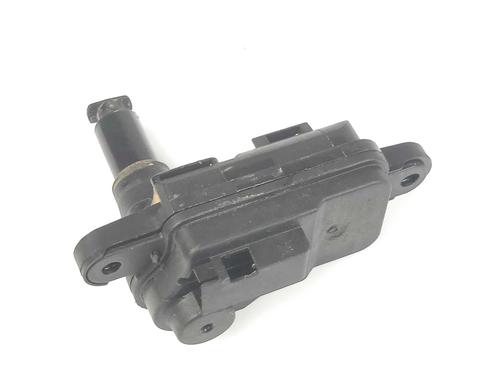 Used Fuel door actuator Fuel door actuator VW TIGUAN (AD1, AX1) 2.0 TDI 4motion (150 hp) 17072630 17072630
