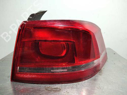 Used Right taillight Right taillight VW PASSAT B7 (A32, A33) [2011-2020] 9978851 9978851