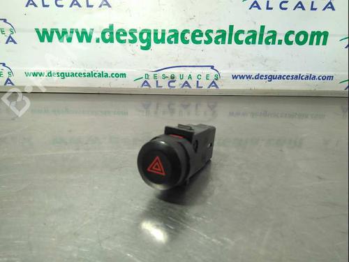 Used Warning switch KIA SORENTO I (JC) 2.5 CRDi 4WD (140 hp) 14353359