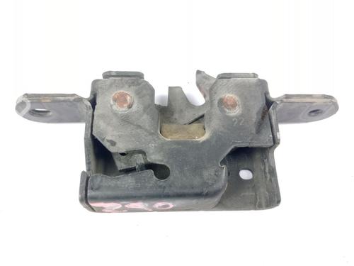 Used Hood lock RENAULT MEGANE III Hatchback (BZ0/1_, B3_) 1.9 dCi (BZ0N, BZ0J) (131 hp) 18546860