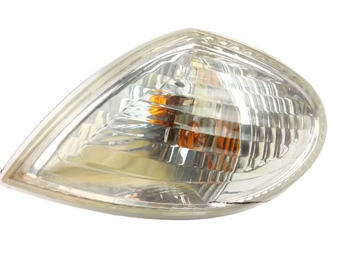 Used Left front indicator Left front indicator NISSAN ALMERA II (N16) 2.2 Di (110 hp) 26325672 26325672