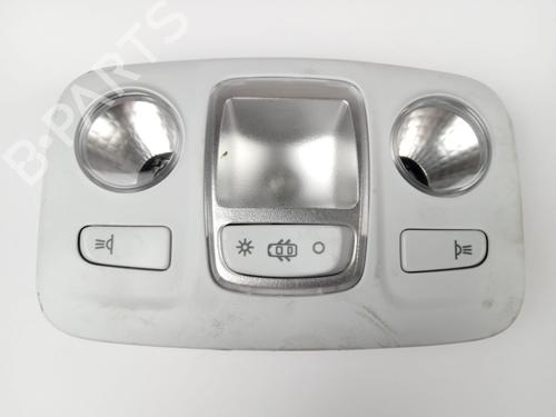 Used Interior roof light PEUGEOT 3008 II SUV (MC_, MR_, MJ_, M4_) 1.5 BlueHDi 130 (131 hp) 14923564