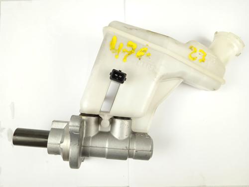 Brake master cylinder KIA SPORTAGE III (SL) 1.7 CRDi | BP15257292M77 