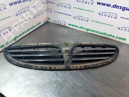 Grille SSANGYONG KYRON 2.0 Xdi (141 hp) 9992988