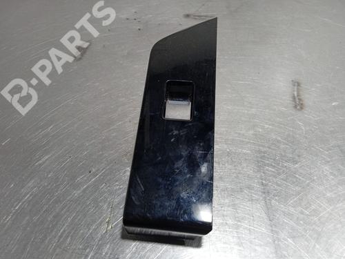 Used Right front window switch Right front window switch LAND ROVER RANGE ROVER EVOQUE (L538) 2.2 D 4x4 (190 hp) 9984564 9984564
