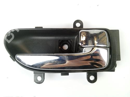 Used Rear right interior door handle NISSAN X-TRAIL II (T31) [2007-2018]  10337583