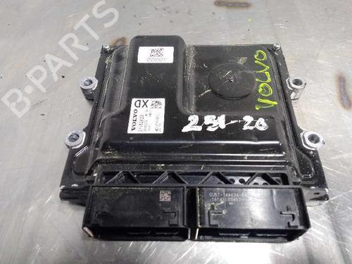 Used Engine control unit (ECU) Engine control unit (ECU) VOLVO V40 Hatchback (525) D3 (150 hp) 10752311 10752311