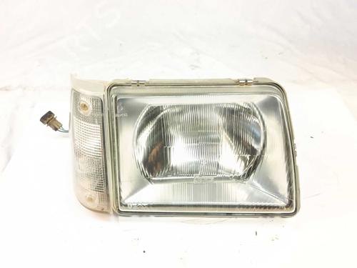 Used Right headlight Right headlight SEAT MARBELLA (28A) 0.9 Cat (40 hp) 31330384 31330384