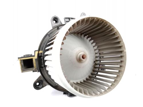 Used Heater blower motor TOYOTA PROACE Van (MDZ_) 1.5 D4d (MDZ8) (102 hp) 23134654