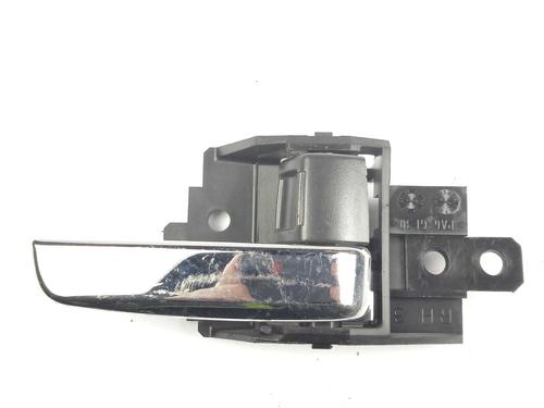Used Front right interior door handle Front right interior door handle MITSUBISHI ASX (GA_W_) 1.6 MIVEC (GA1W) (116 hp) 17190043 17190043