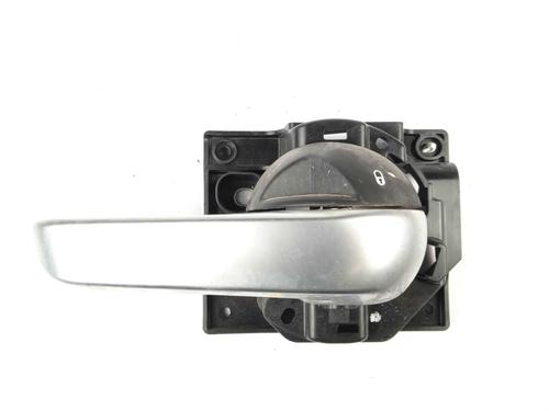 Used Front left interior door handle Front left interior door handle 16967933 16967933