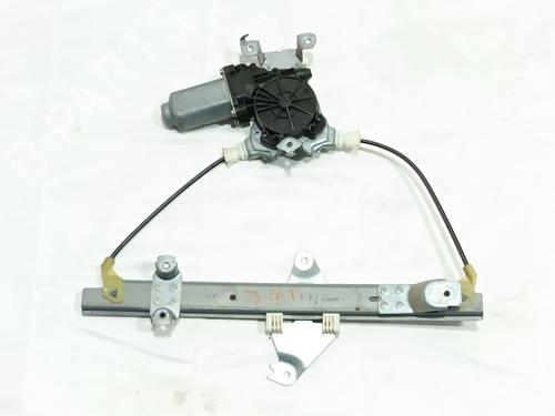 Rudehejsemekanisme venstre bagtil NISSAN QASHQAI I (J10, NJ10) 2.0 (141 hp) 32314509