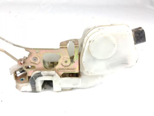 Front left lock MITSUBISHI PAJERO III Canvas Top (V6_W, V7_W) 3.2 DI-D (V68W, V78W) | BP23527439C98 