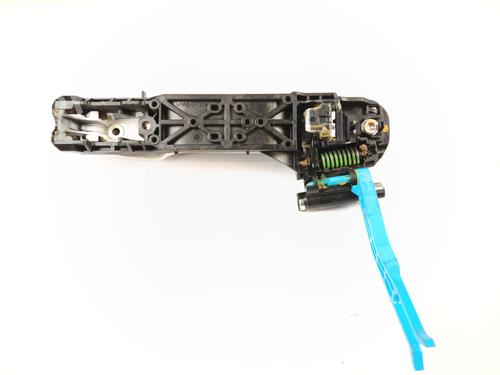 Used Rear left exterior door handle TOYOTA YARIS (_P13_) 1.5 Hybrid (NHP130_, NHP130) (101 hp) 28514860