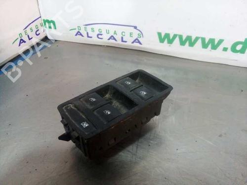 Used Left front window switch Left front window switch OPEL INSIGNIA A (G09) [2008-2017] 9993385 9993385