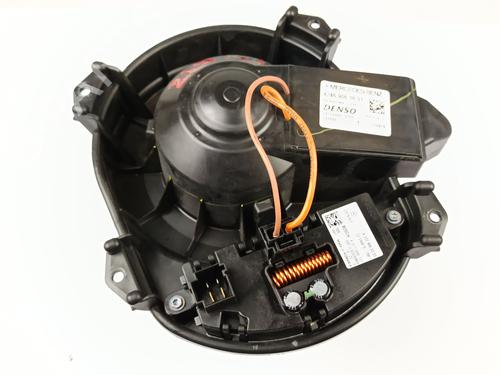 Heater blower motor MERCEDES-BENZ GLA-CLASS (X156) GLA 200 CDI / d (156.908) | BP25736938M62 
