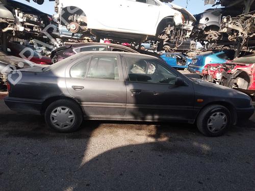Used Parts NISSAN PRIMERA (P10)  2.0 16V  2989642