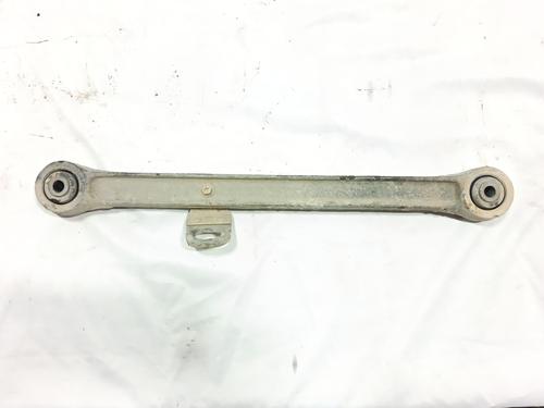 Used Left rear suspension arm NISSAN TERRANO I (WD21) 2.7 TD 4WD (LBYD21) (99 hp) 31587613