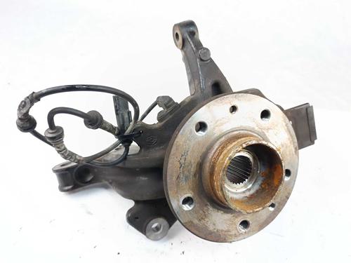 Used Left front steering knuckle Left front steering knuckle RENAULT SCÉNIC III (JZ0/1_) 1.2 TCe (JZ16) (132 hp) 30733944 30733944