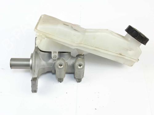 Used Brake master cylinder Brake master cylinder 32980066 32980066