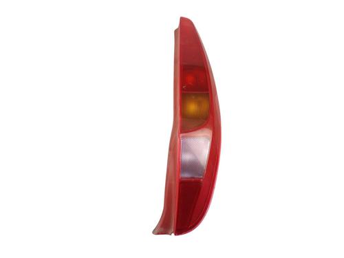 Used Left taillight Left taillight FIAT PUNTO (188_) 1.2 60 (188.030, .050, .130, .150, .230, .250) (60 hp) 32989775 32989775