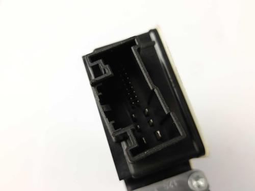 Left front window motor SEAT ARONA (KJ7, KJP) 1.0 TSI | BP29339792E21 - Image 3