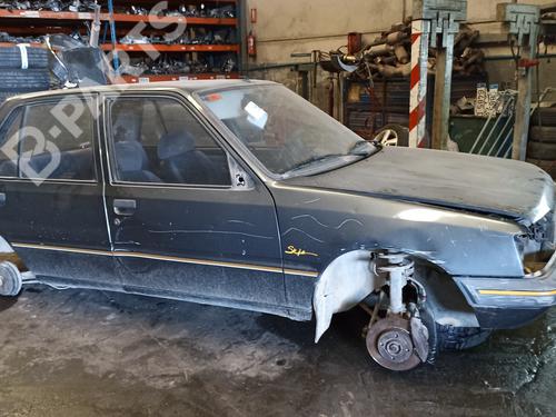 Used Parts PEUGEOT 205 I (741A/C)    1066336