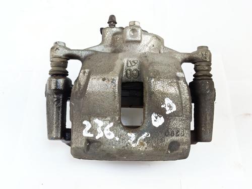 Used Right front brake caliper Right front brake caliper TOYOTA C-HR (_X1_) 1.8 Hybrid (ZYX10_, ZYX11_) (98 hp) 33977935 33977935