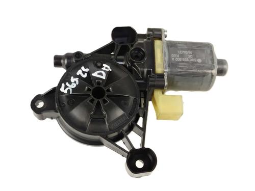 Right front window motor VW GOLF VIII (CD1, DA1) 1.0 eTSI | BP39237542E20 - Image 2