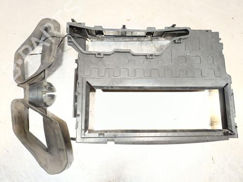 Condotto di aerazione RENAULT CAPTUR I (J5_, H5_) 1.5 dCi 90 (J5N4, J5M5, J5MW, J5M6, J5AL, J5AJ) (90 hp) 28623240