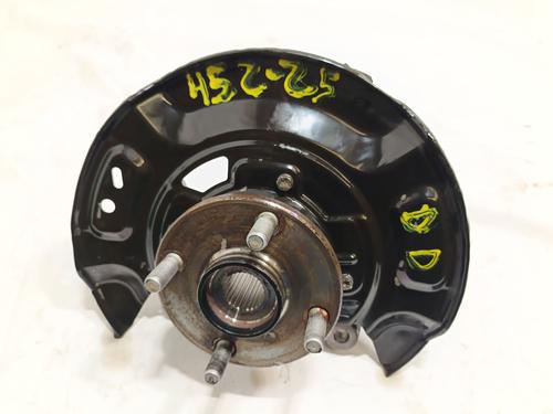 Used Right front steering knuckle TOYOTA YARIS (_P13_) 1.5 Hybrid (NHP130_, NHP130) (101 hp) 28514872