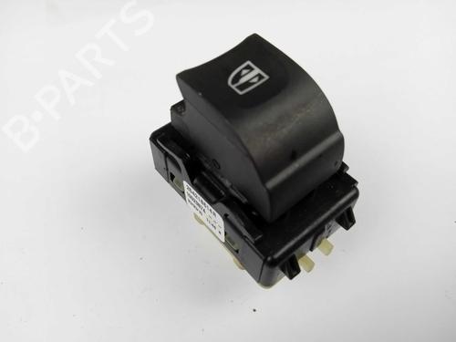 Used Right front window switch Right front window switch RENAULT CAPTUR I (J5_, H5_) 1.5 dCi 90 (J5N4, J5M5, J5MW, J5M6, J5AL, J5AJ) (90 hp) 12097014 12097014
