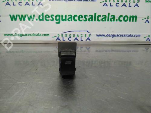Used Right front window switch Right front window switch AUDI A6 C5 (4B2, 4B4) 2.5 TDI (150 hp) 9989785 9989785