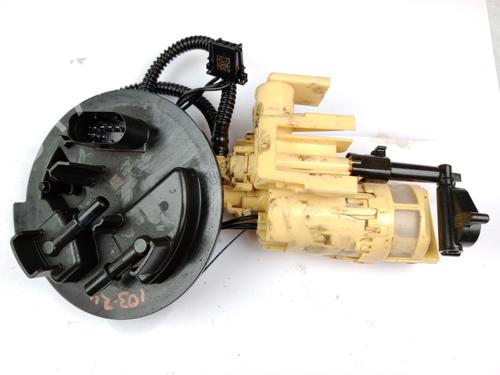 Used Fuel pump MERCEDES-BENZ GLC (X253) 200 d 4-matic (253.916) (163 hp) 17631411
