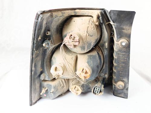 Right taillight LAND ROVER FREELANDER 2 (L359) 2.2 TD4 4x4 | BP28471869C35 