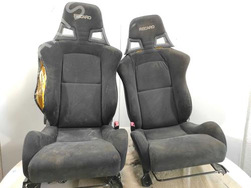 Used Seats set Seats set MITSUBISHI LANCER VIII (CY_A, CZ_A) EVO X (CZ4A) (295 hp) 28690151 28690151
