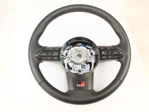 Used Steering wheel Steering wheel TOYOTA YARIS (_P21_, _PA1_, _PH1_) 1.6 GR 4WD (GXPA16) (261 hp) 34507572 34507572