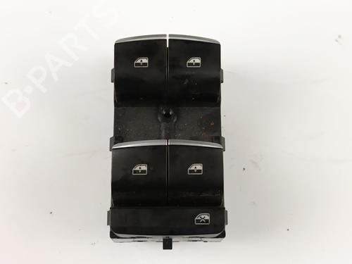 Used Left front window switch ALFA ROMEO GIULIA (952_) 2.2 D (952AEM250, 952AEA250) (150 hp) 31638962