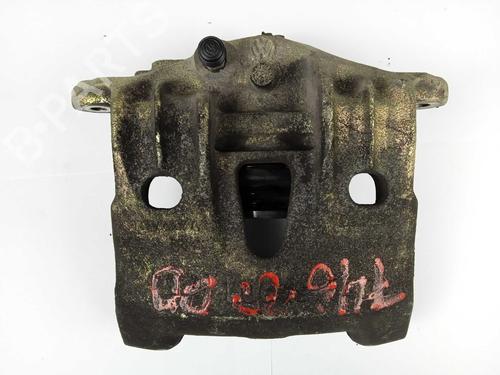 Used Right front brake caliper Right front brake caliper VW TRANSPORTER T4 Van (70A, 70H, 7DA, 7DH) 1.9 TD (68 hp) 11563917 11563917