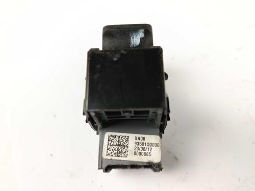 Right front window switch HYUNDAI BAYON (BC3) 1.2 MPI | BP29630056I26 - Image 2