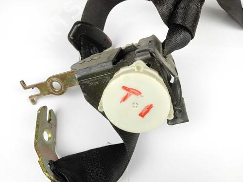Used Rear left seatbelt Rear left seatbelt BMW 5 (E60) 525 d (197 hp) 12147441 12147441