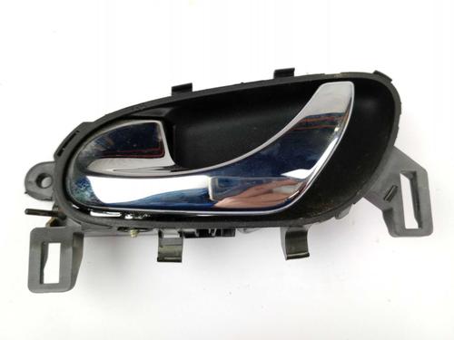front-left-interior-door-handle-renault-kadjar-ha_-hl_-2015-24931441 main image