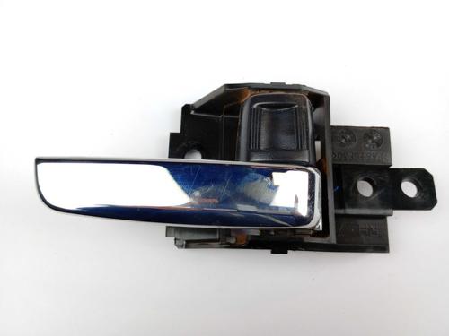 Used Rear right interior door handle Rear right interior door handle 17687189 17687189