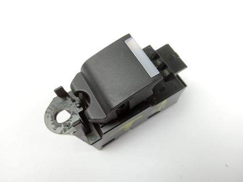 Used Left rear window switch LAND ROVER RANGE ROVER SPORT II (L494) 3.0 TDV6 4x4 (258 hp) 12071194