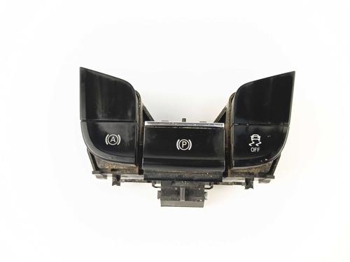 Used Switch Switch SKODA KAROQ (NU7, ND7) 2.0 TDI 4x4 (150 hp) 40110233 40110233