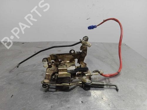 front-right-lock-tata-safari-42_fd-1998-10011783 main image