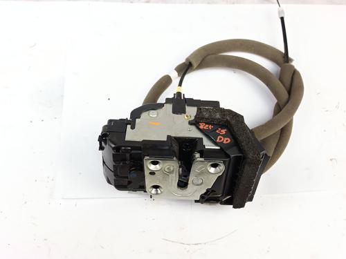 Used Front right lock NISSAN QASHQAI II (J11, J11_) 1.3 DIG-T (140 hp) 31353226